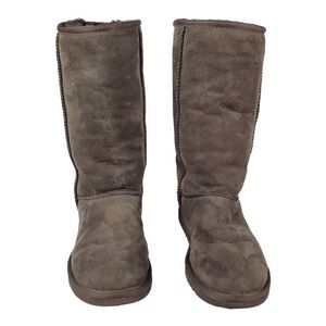 Ugg Boots Size 6W Sheepskin Lining Leather Pull On Comfy Warm Classic Tall Brown